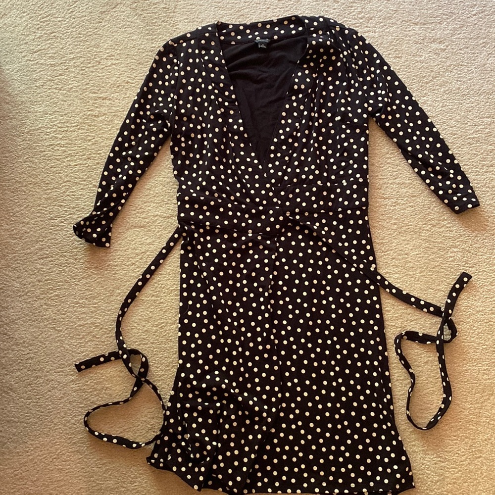 Ann Taylor 3/4 sleeve black with cream color polka dots wrap dress